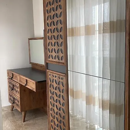 Apartment Roes Tirana